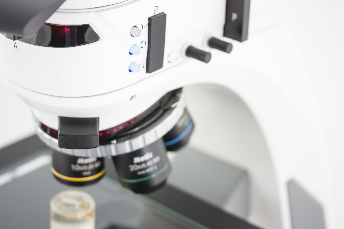 Motic Panthera TEC Metallurgical Brightfield / Darkfield Microscope