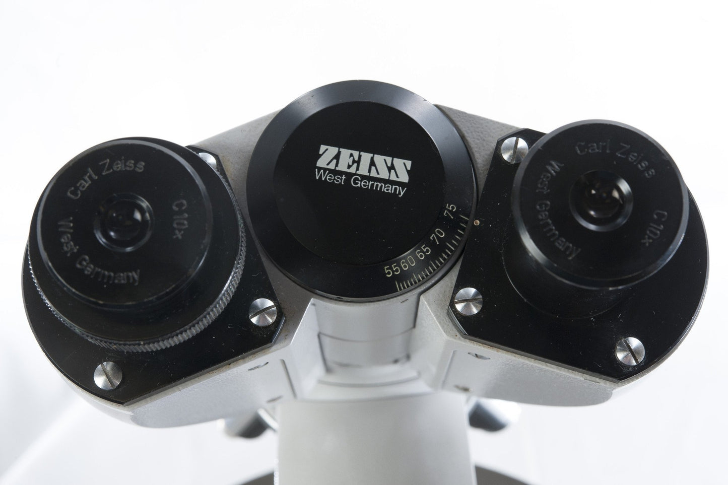 Carl Zeiss Standard Binocular Microscope - Microscope Central
 - 10