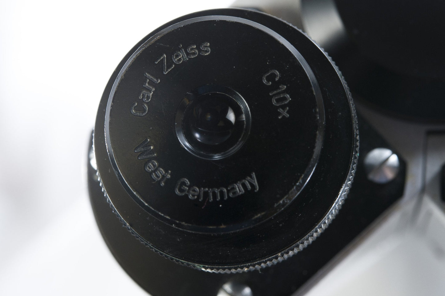 Carl Zeiss Standard Binocular Microscope - Microscope Central
 - 11