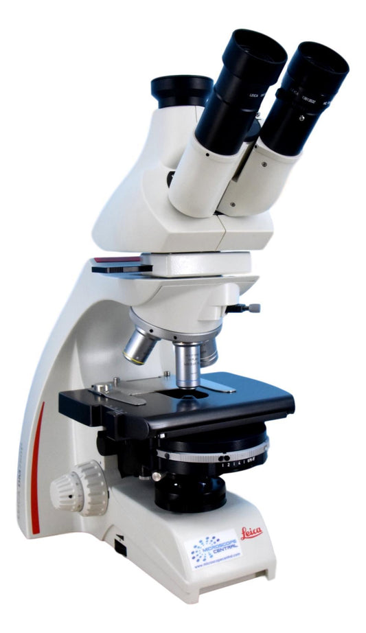 Leica DM750 DIC Microscope