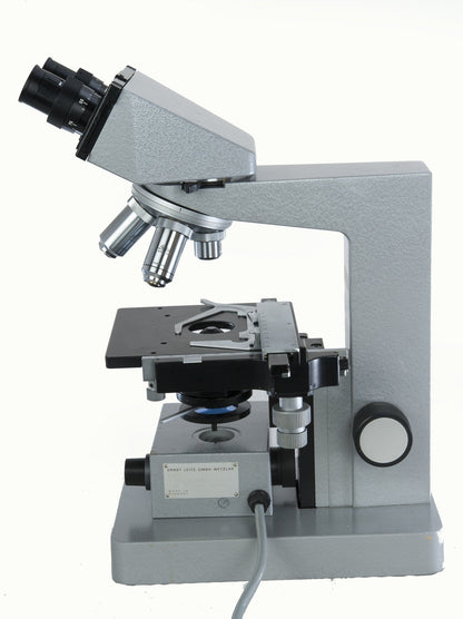 Leitz HM-LUX Binocular Microscope - Microscope Central
 - 3