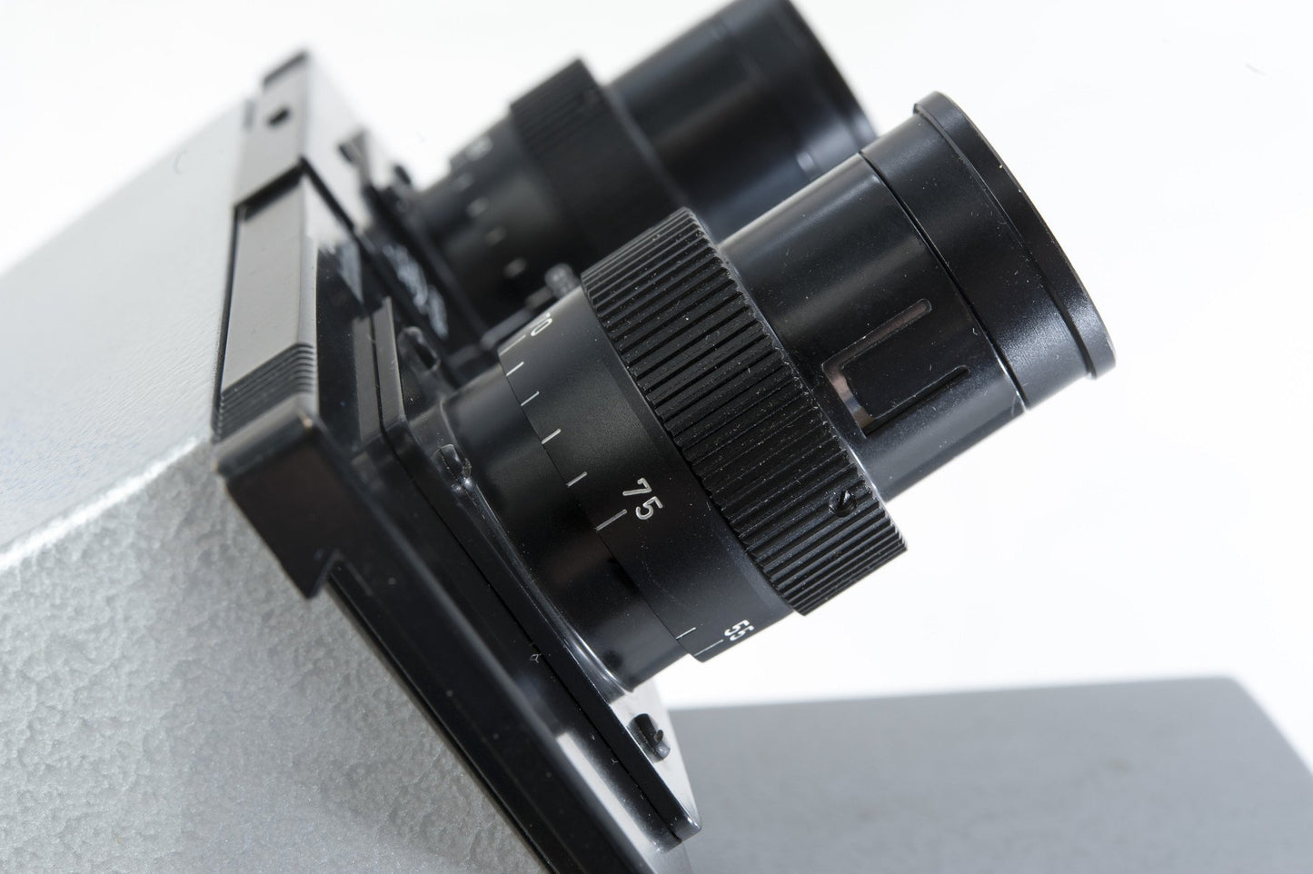 Leitz HM-LUX Binocular Microscope - Microscope Central
 - 10