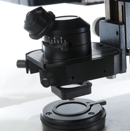 Leitz Dialux 20 Fluorescence Microscope - Microscope Central
 - 7