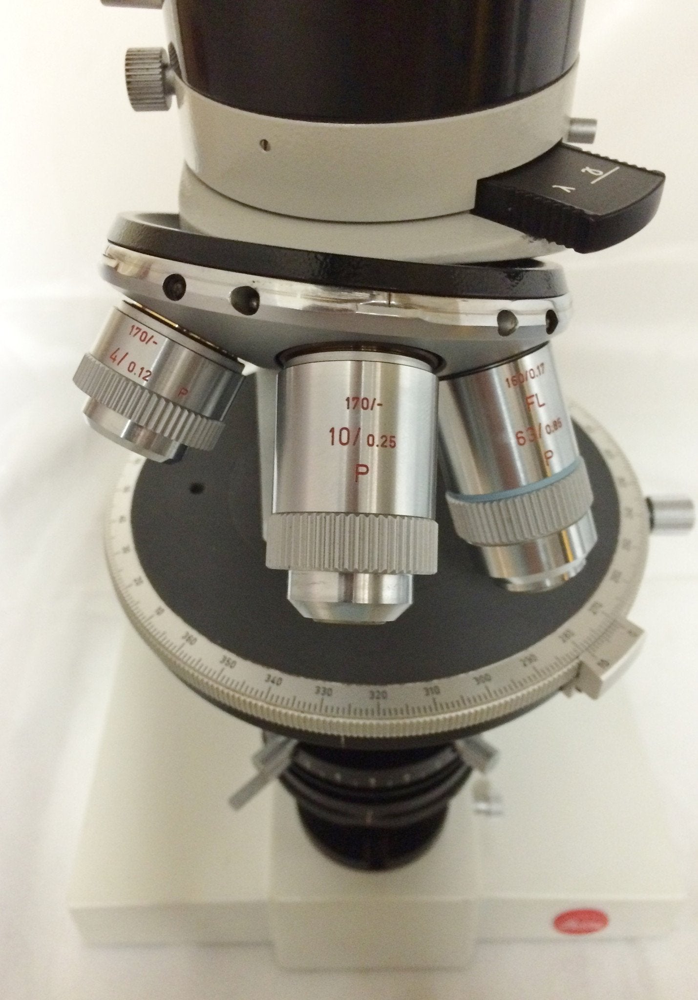Leitz SM-LUX-POL Polarizing Microscope Refurbished - Microscope Central
 - 5